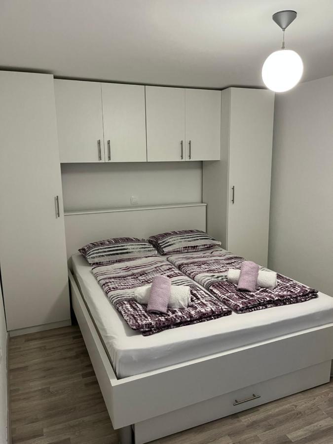 Apartmani Marina Цриквениця Екстер'єр фото