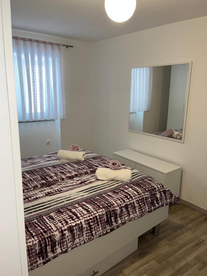 Apartmani Marina Цриквениця Екстер'єр фото
